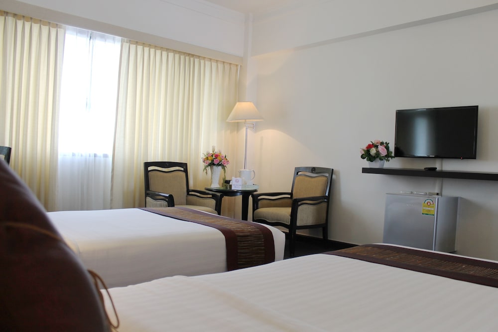 Chiangmai Hill 2000 Hotel 43/69