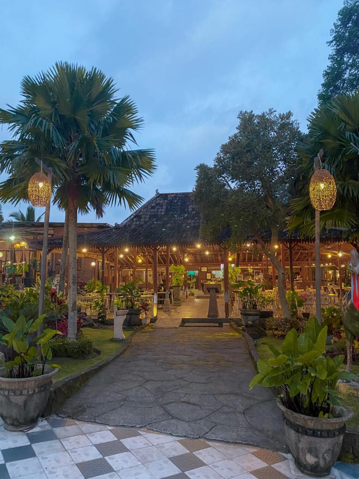 D'Kaliurang Resort & Convention 21/28