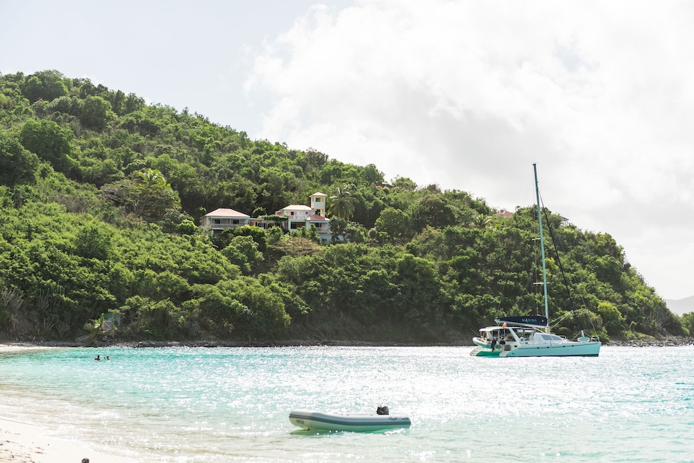 White Bay Villas 44/50