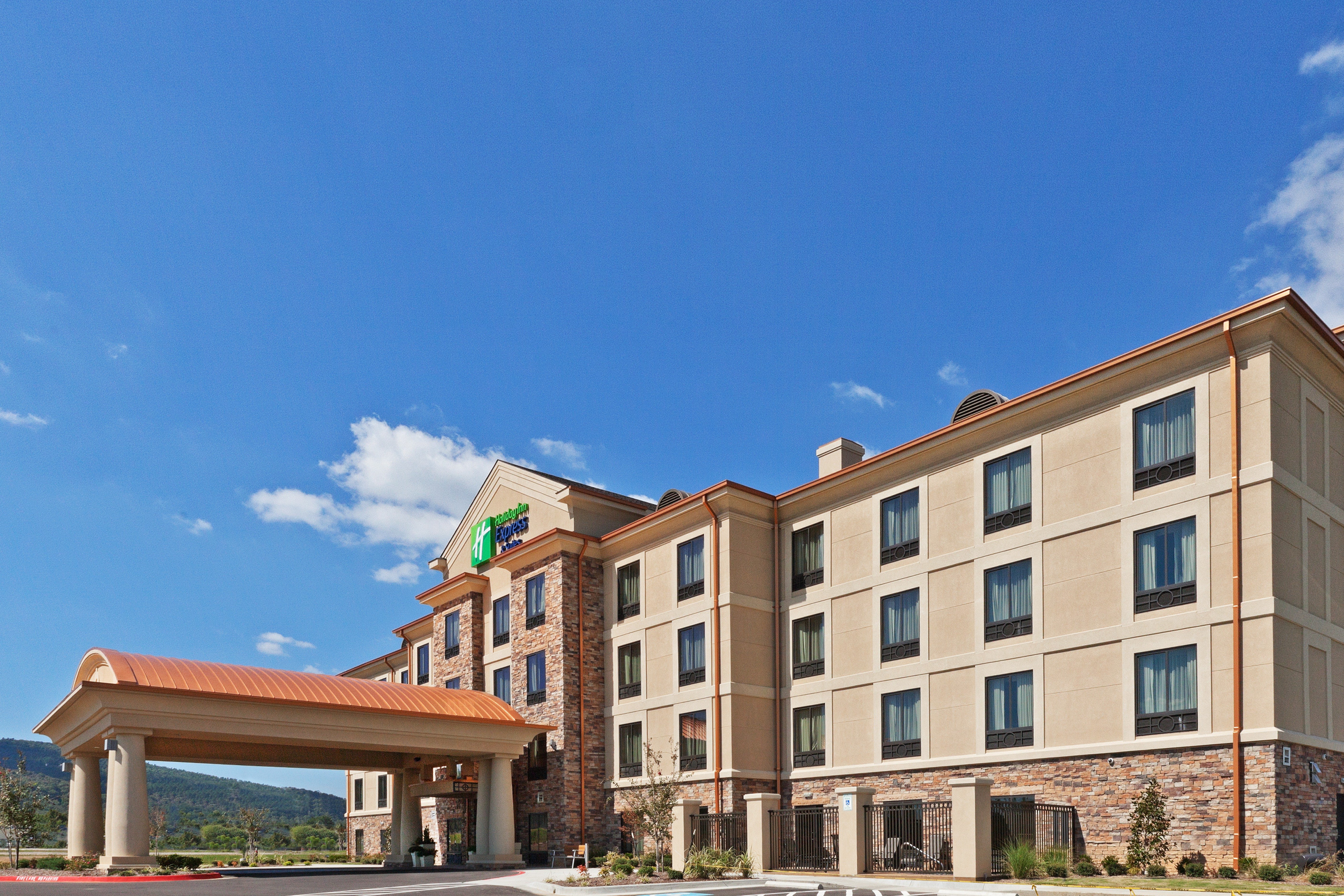 Holiday Inn Express Hotel And Suites Poteau 6/36