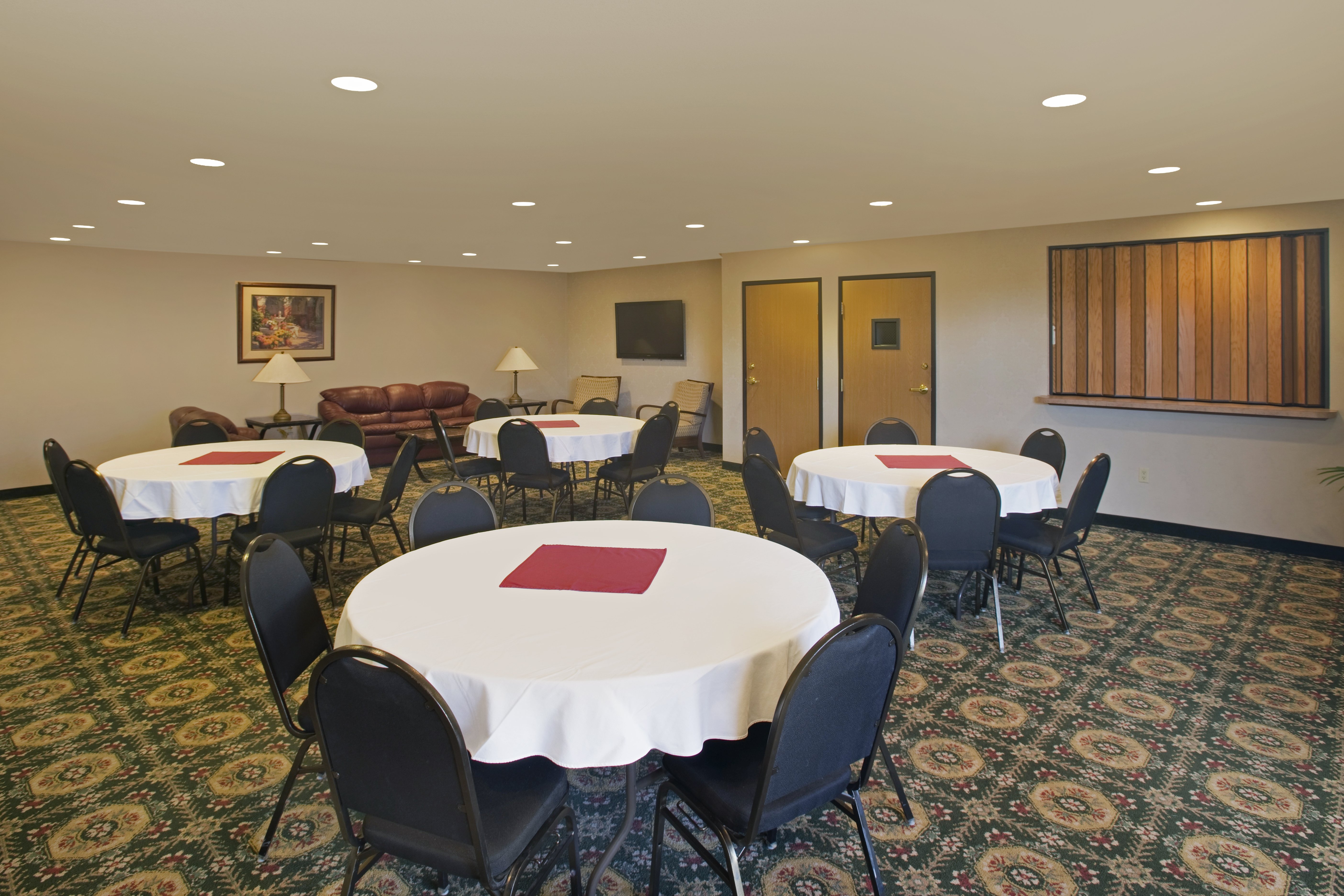 Best Western Socorro Hotel & Suites 32/36