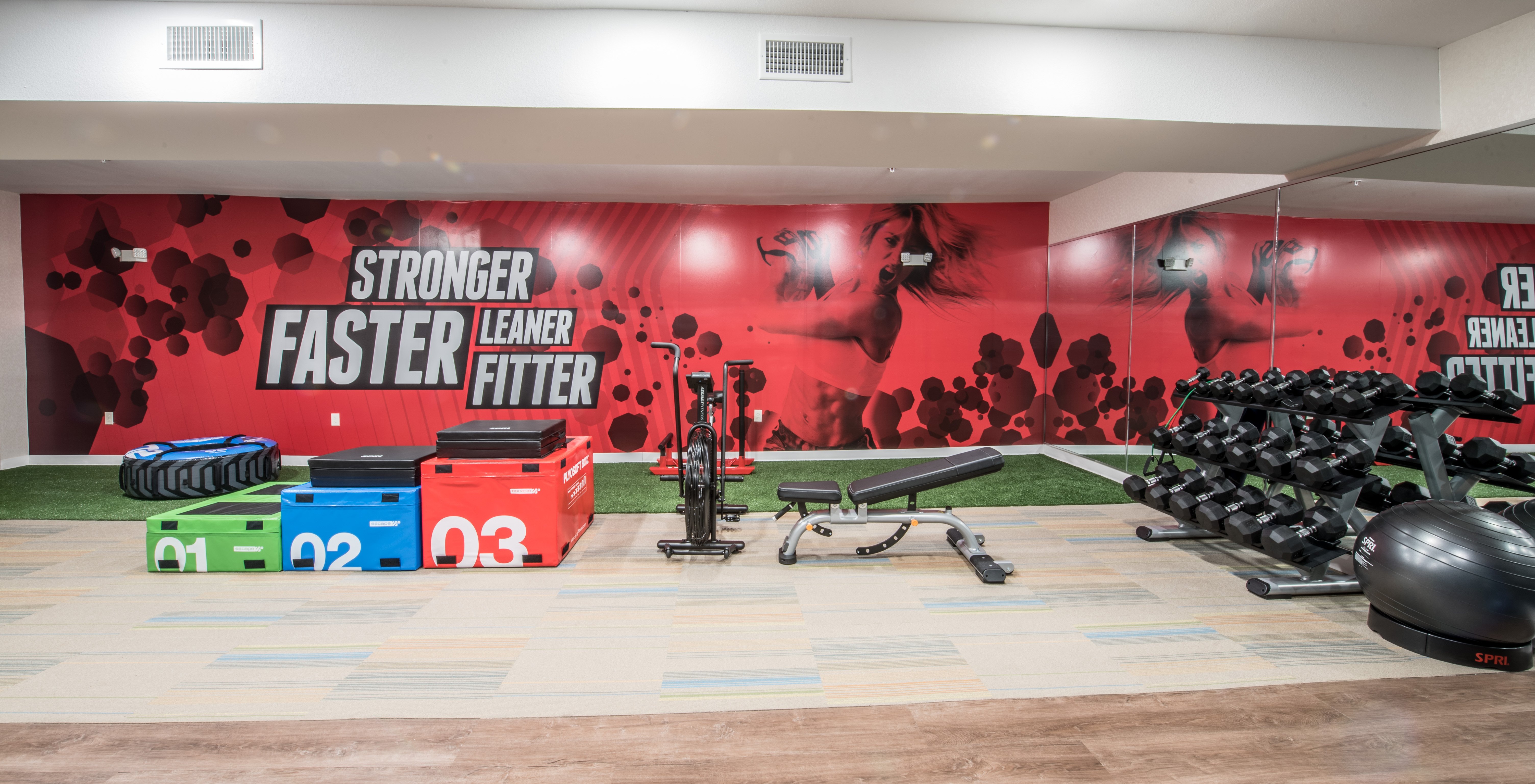 Holiday Inn Express and Suites Houston Westchase - Westheimer 42/59