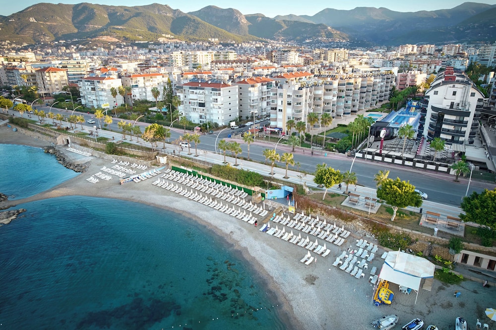 Grand Uysal Beach and Spa Hotel 46/50