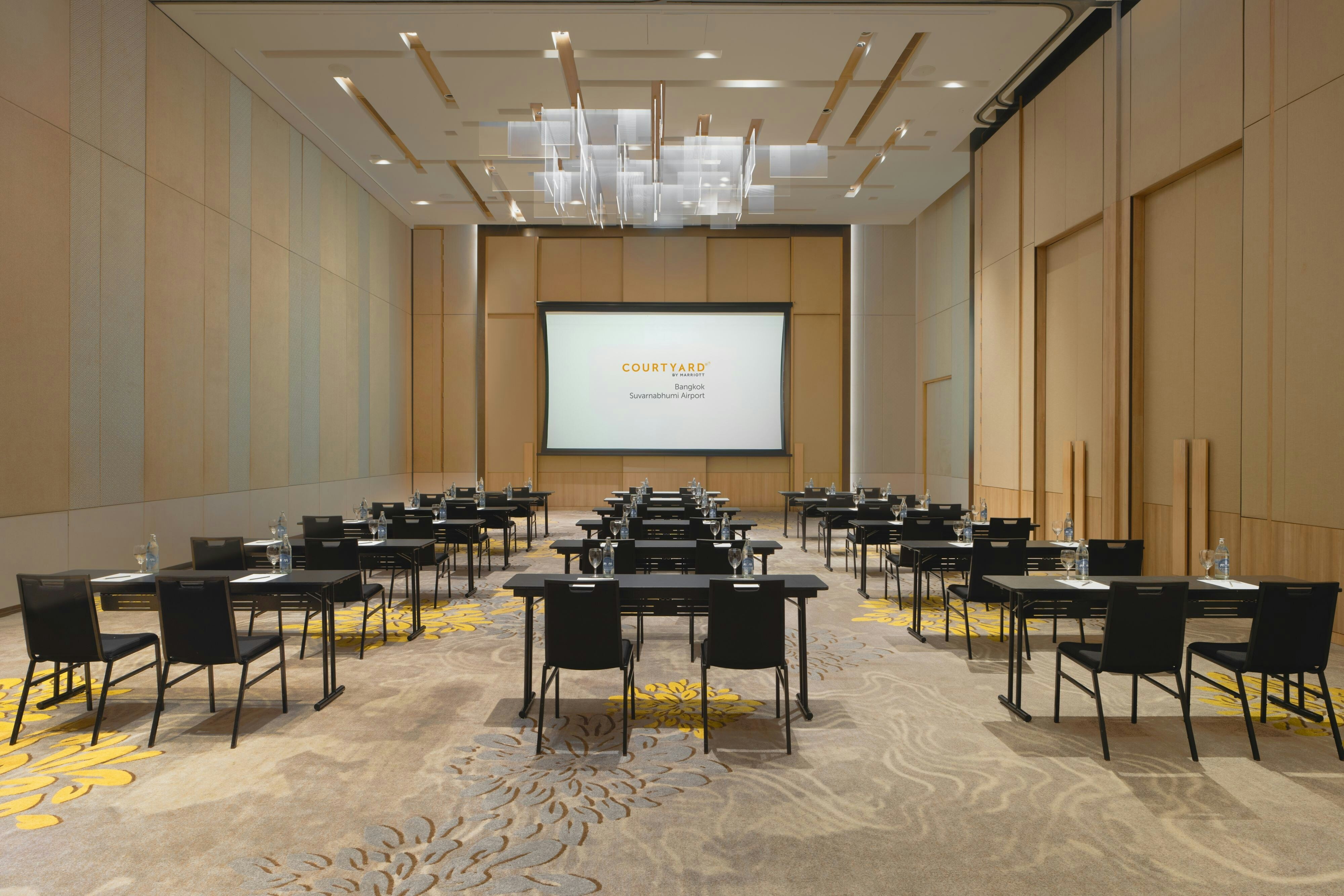 Courtyard by Marriott Bangkok Suvarnabhumi Airport 18/27