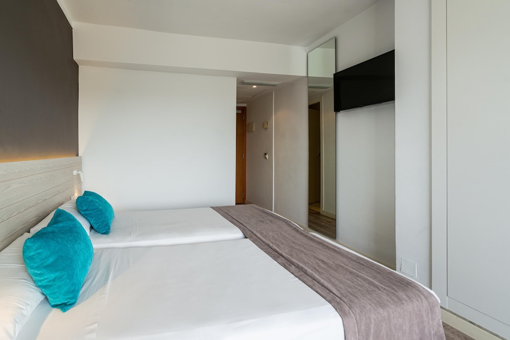 THB Niagara - Adults Only 29/62