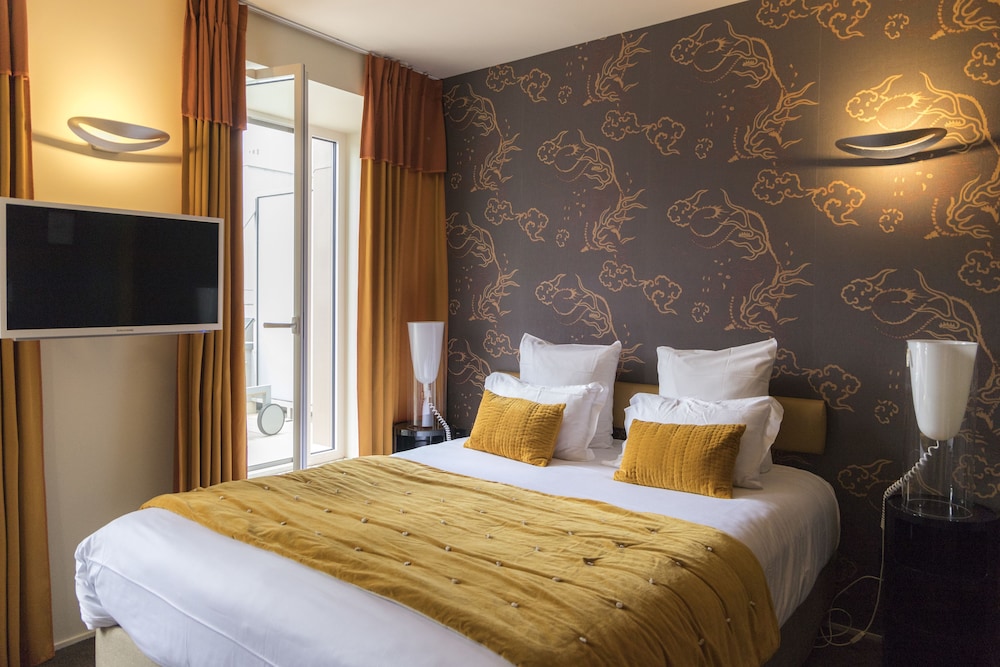 Signature, Double Bed