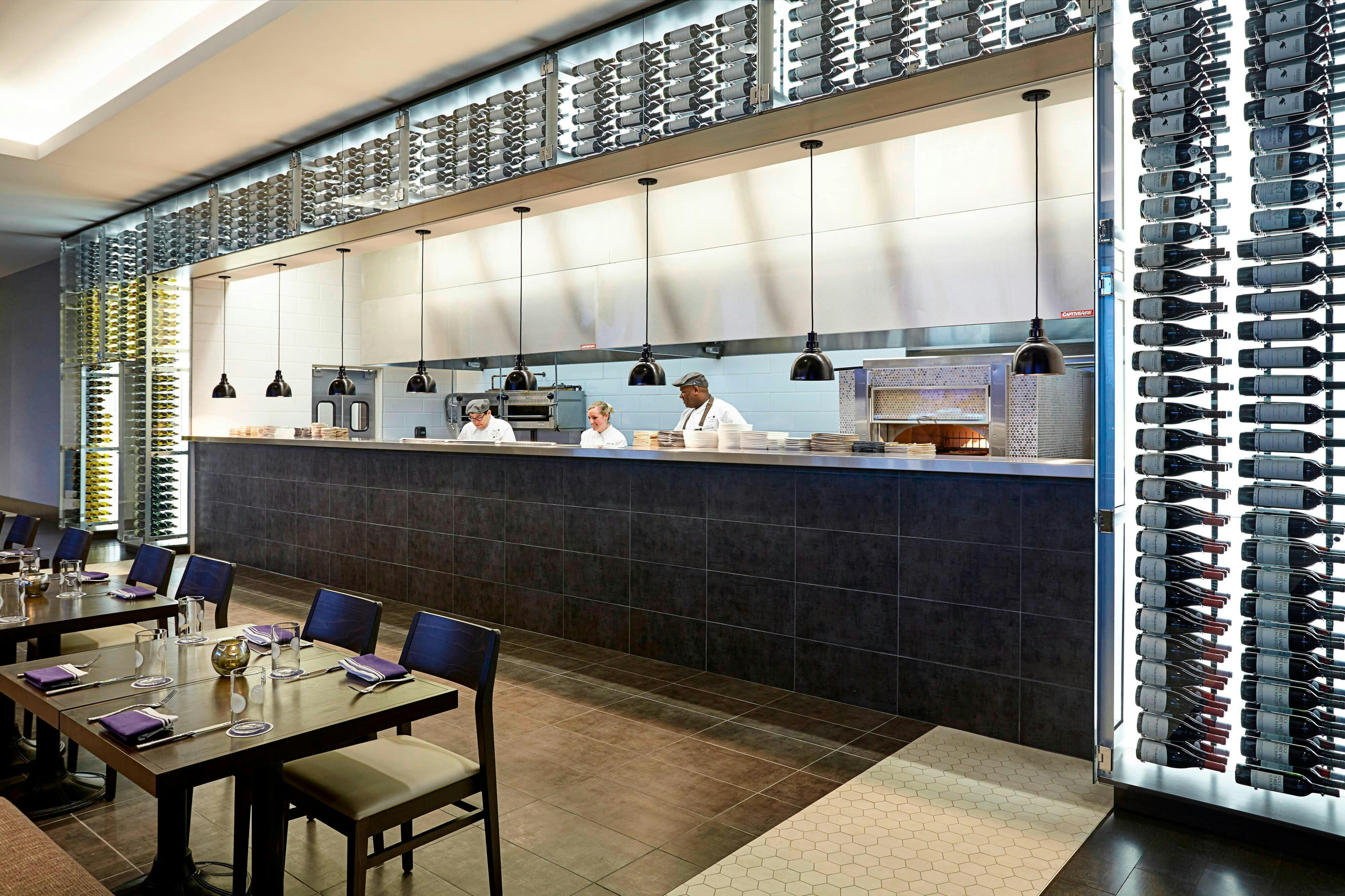 JW Marriott Minneapolis Mall of America 47/77