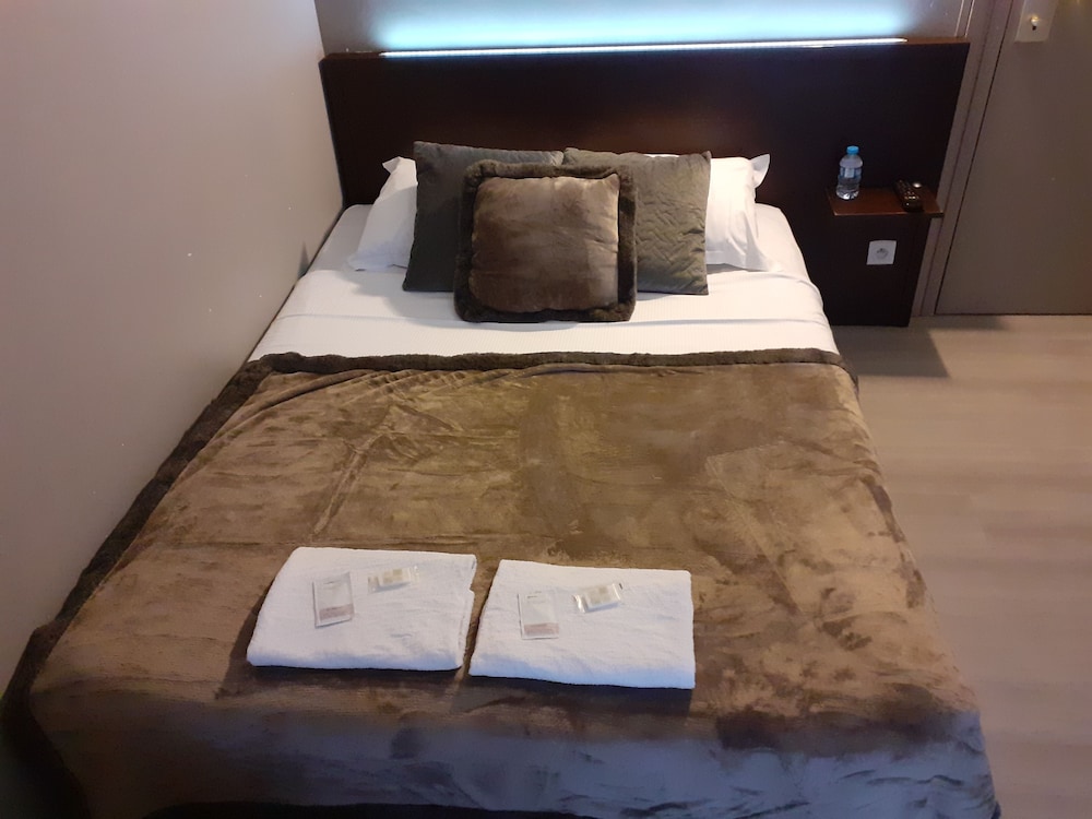 Citadel Hotel 26/61