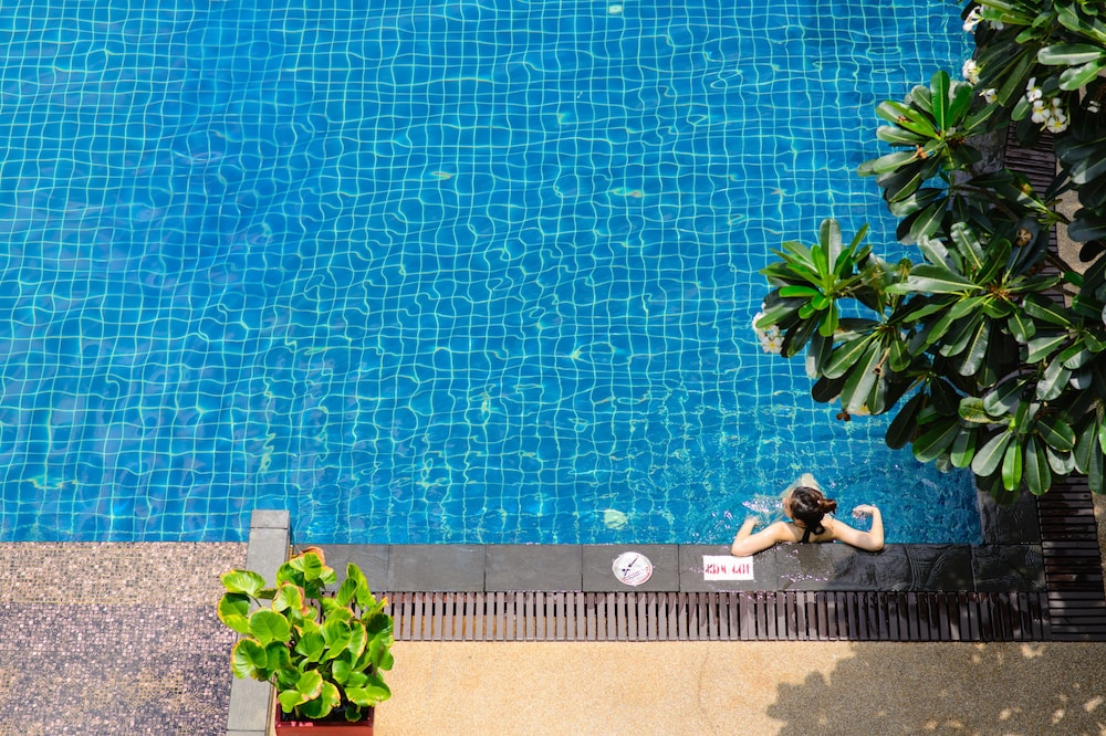 Deevana Plaza Phuket Patong 69/73