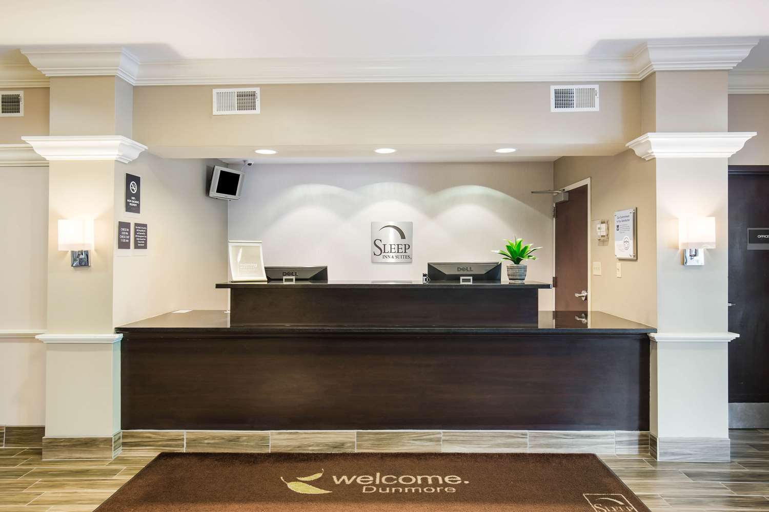 Sleep Inn and Suites Dunmore 6/29