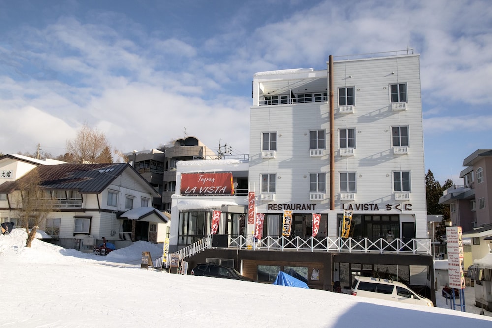 La Vista Hotel 1/28