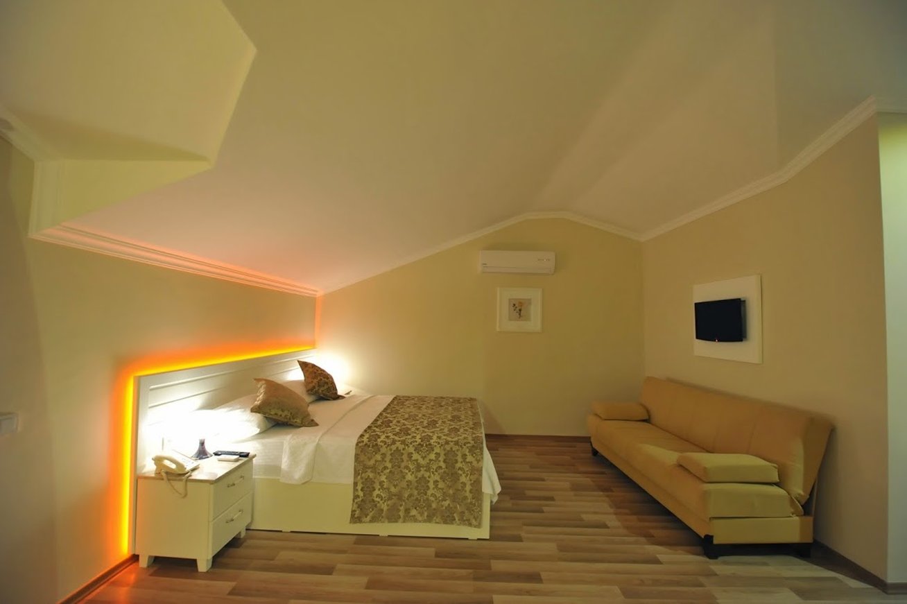 UNSAL HOTEL 14/45