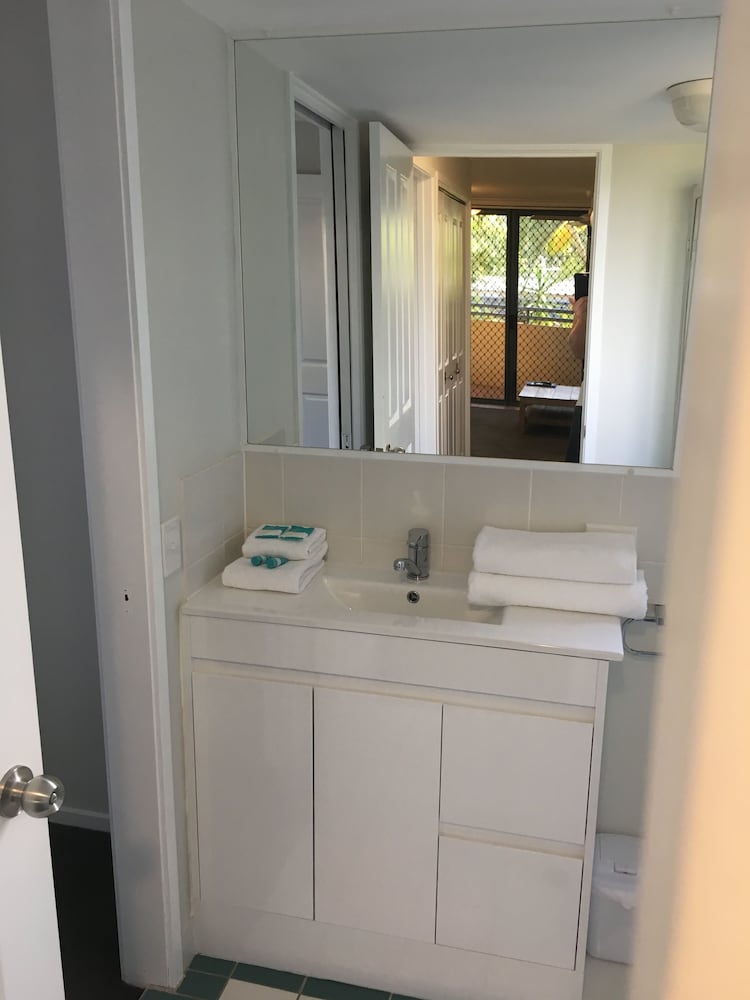 Portobello Resort Apartments 28/73