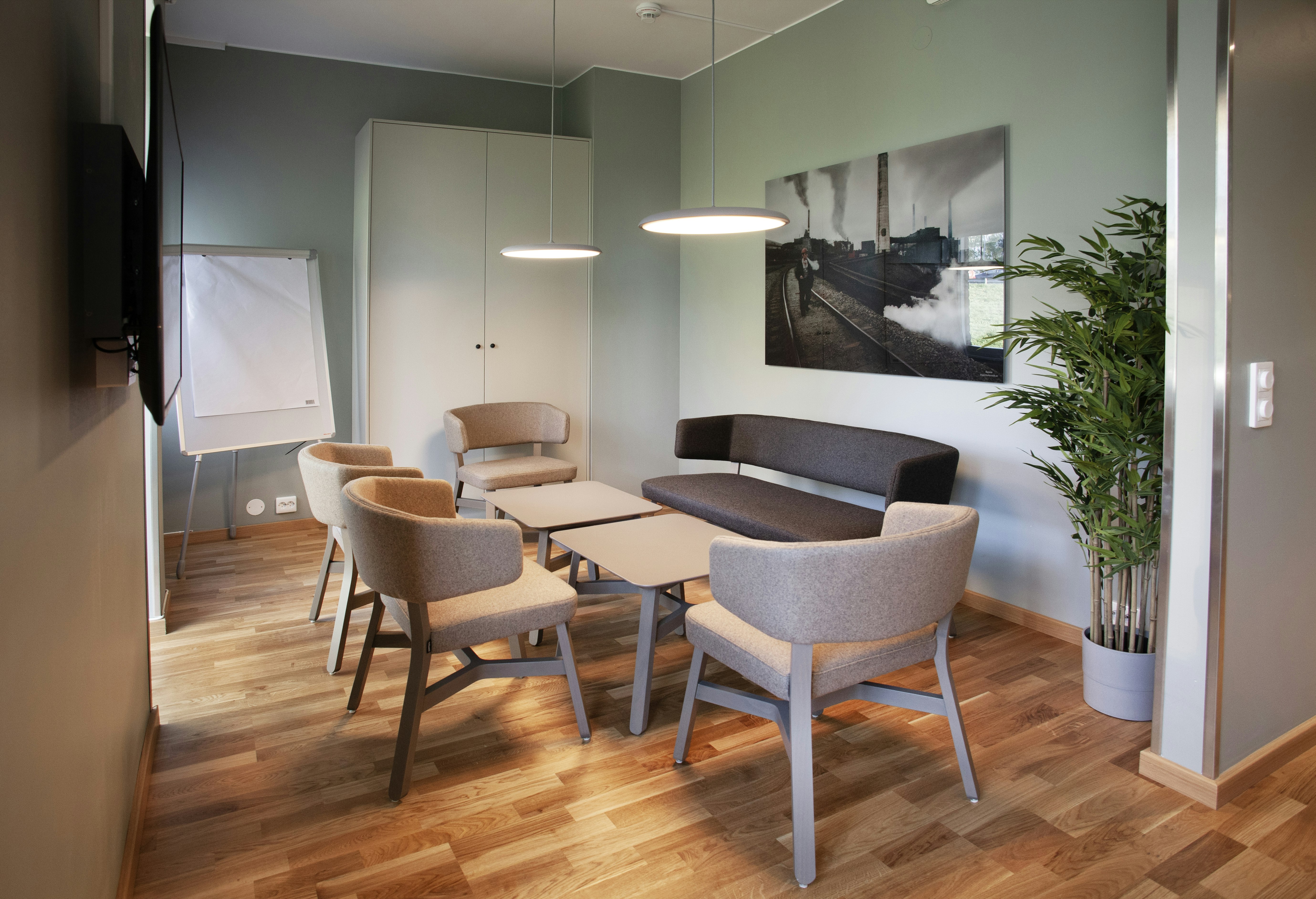 First Hotel The Studio 33/43