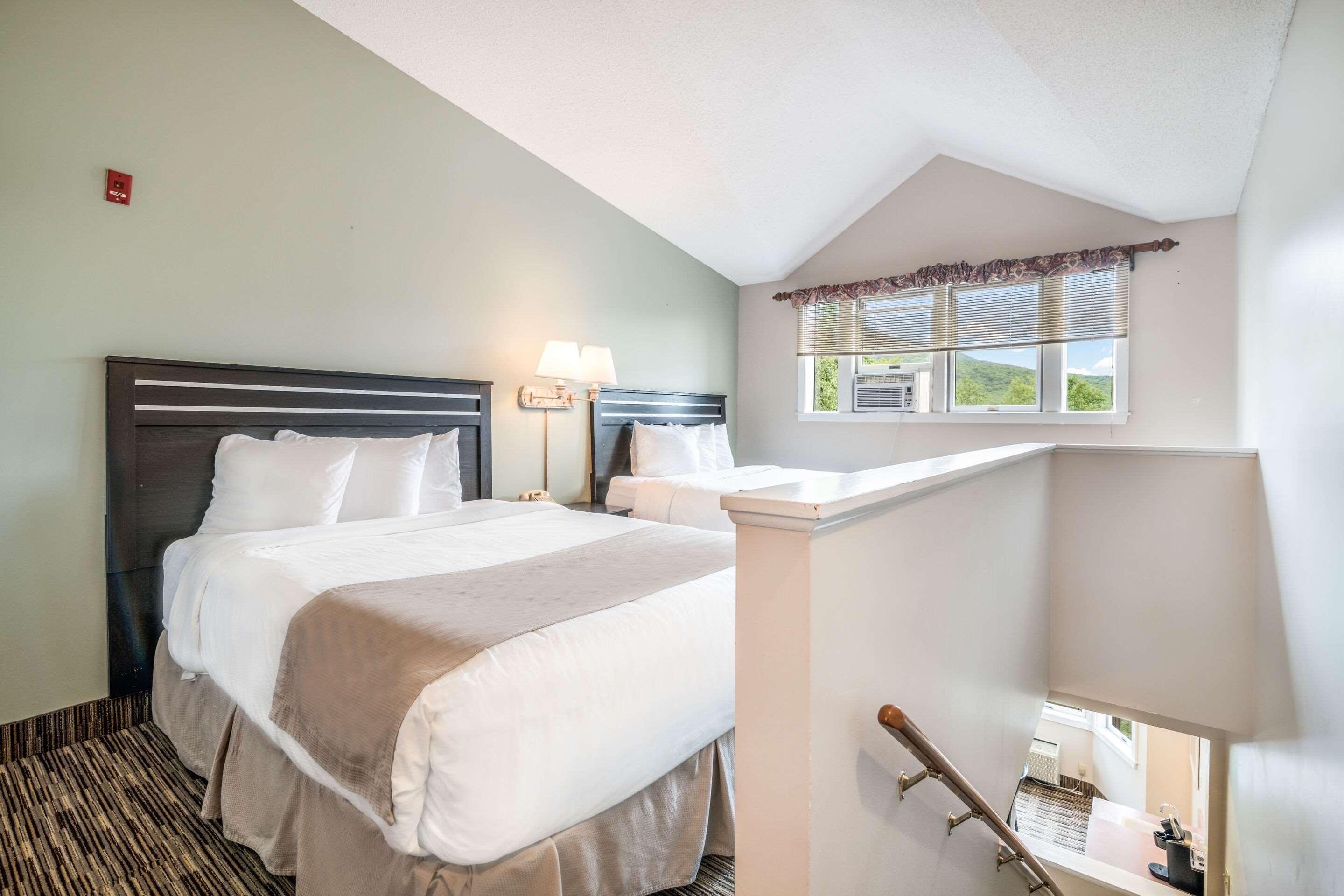 Suite, 2 Queen Beds