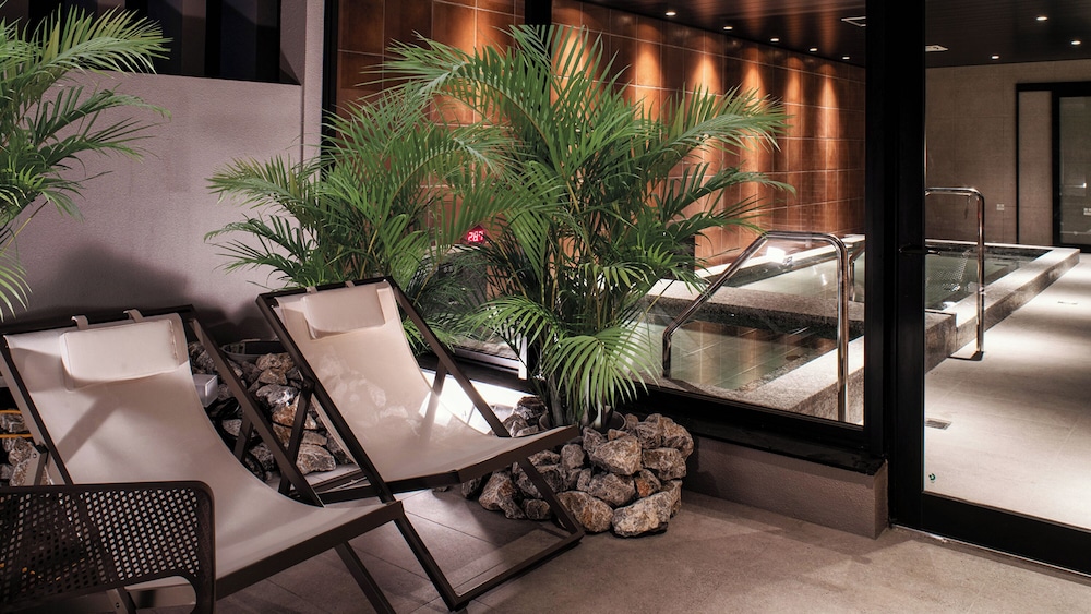 REF Okinawa Arena by VESSEL HOTELS 40/60