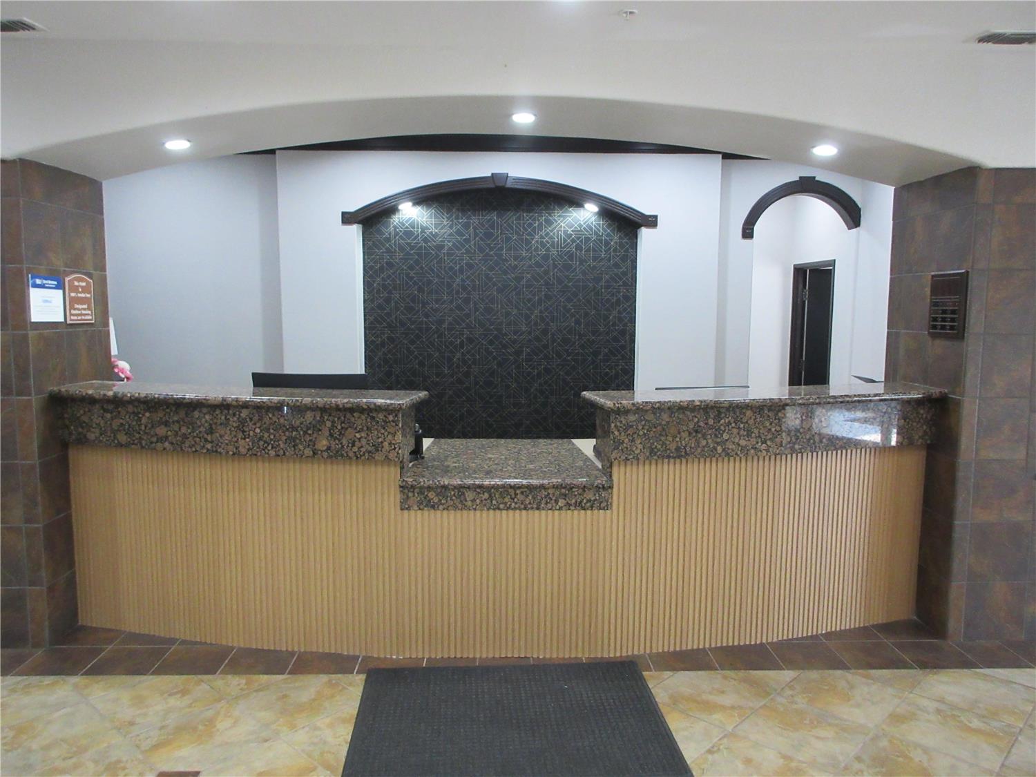 Best Western Sea World/Lackland AFB NW Hotel Suites 7/50