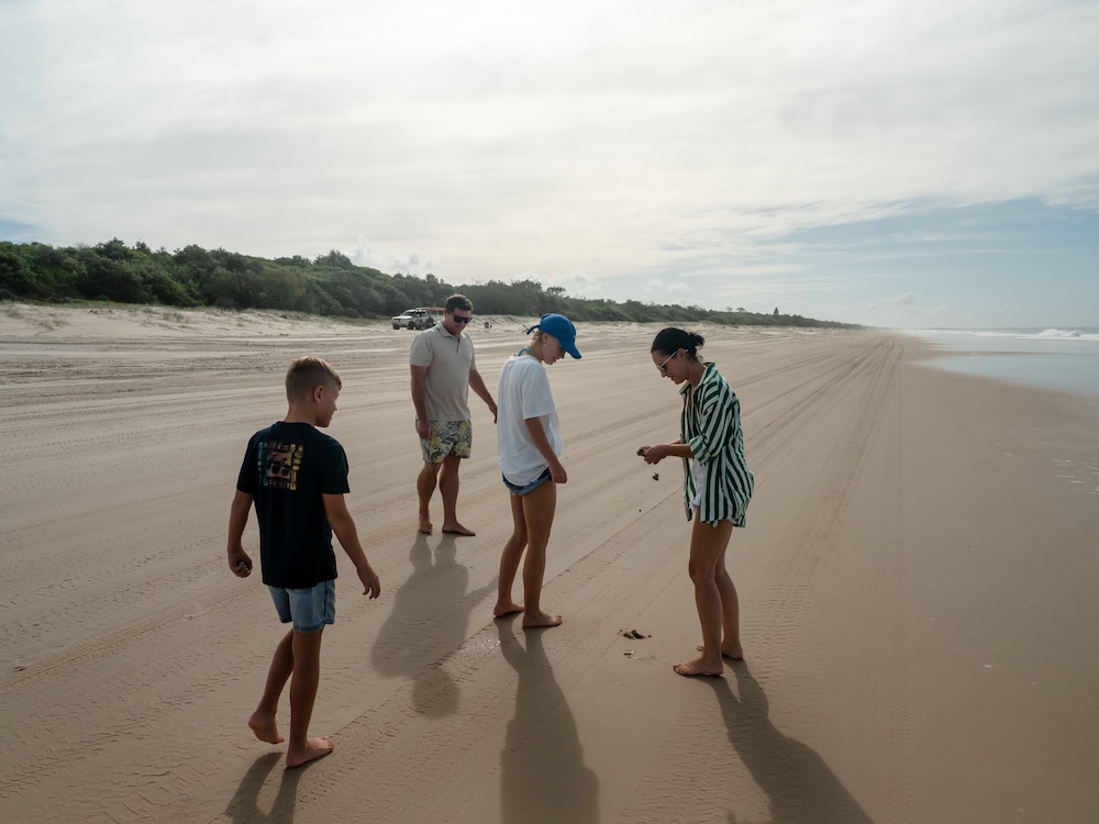 ON THE BEACH RESORT BRIBIE ISLAND 43/50