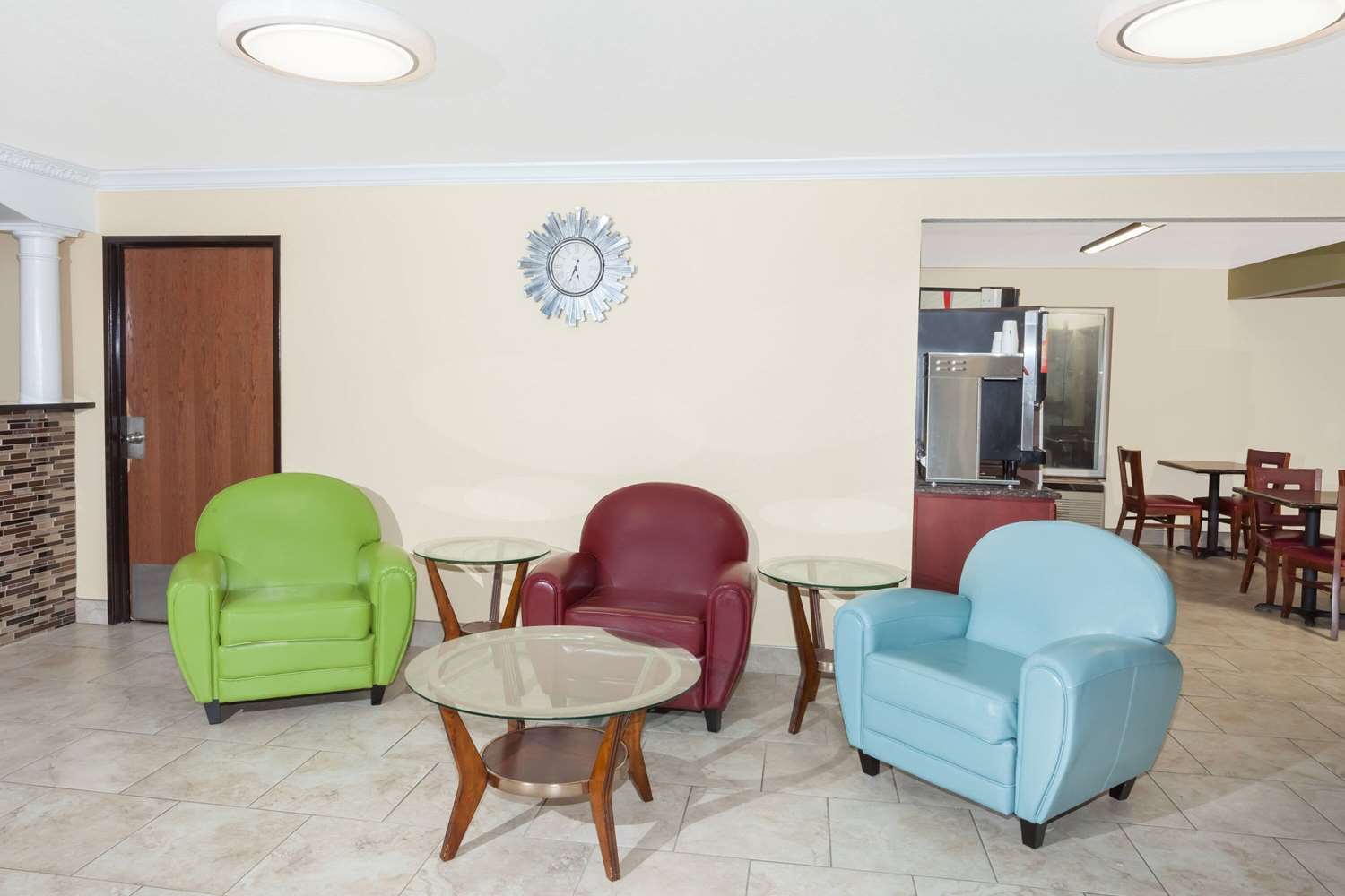 Days Inn By Wyndham Springfield 3/7