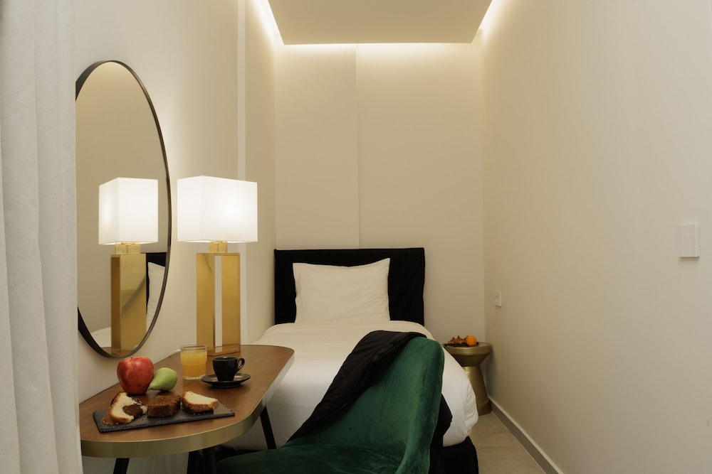 The Alley Boutique & Spa photo4