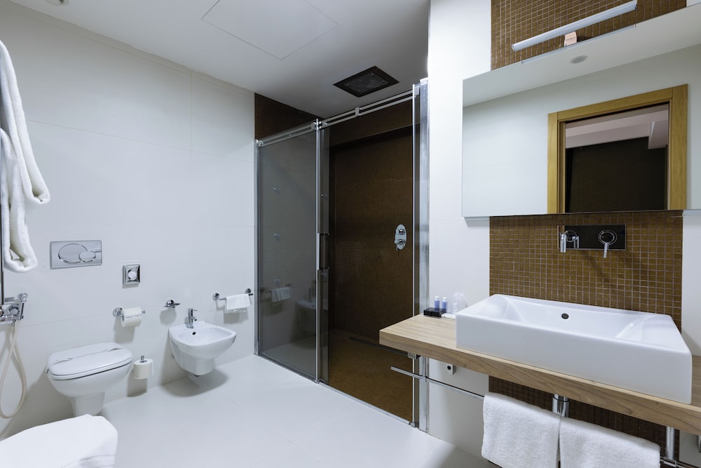 Hotel Royal Caserta 46/50