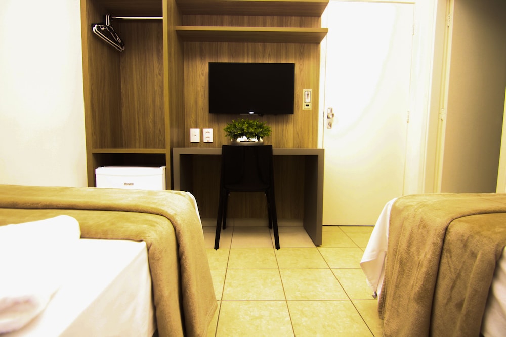 Hotel Alpha 53/62