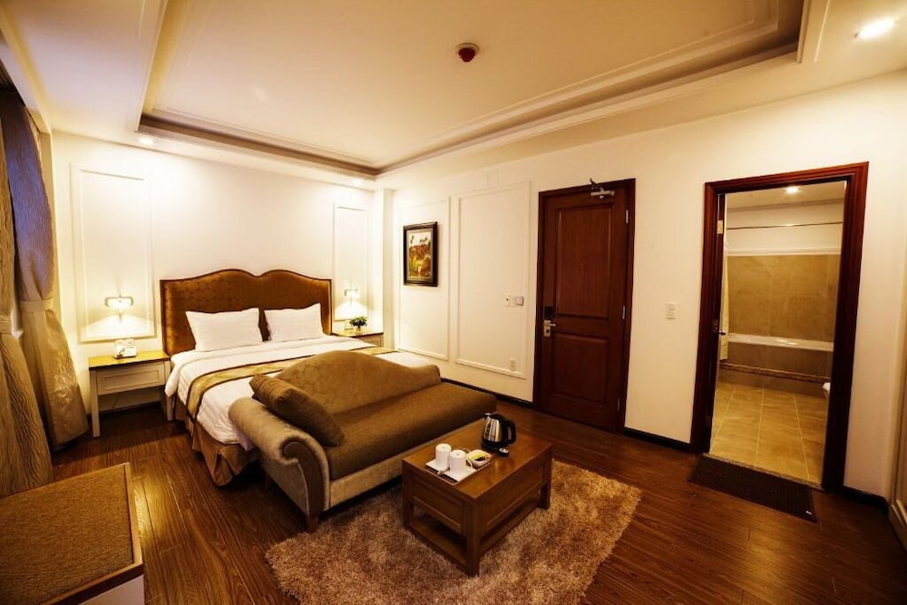 Bali Hotel 21/90