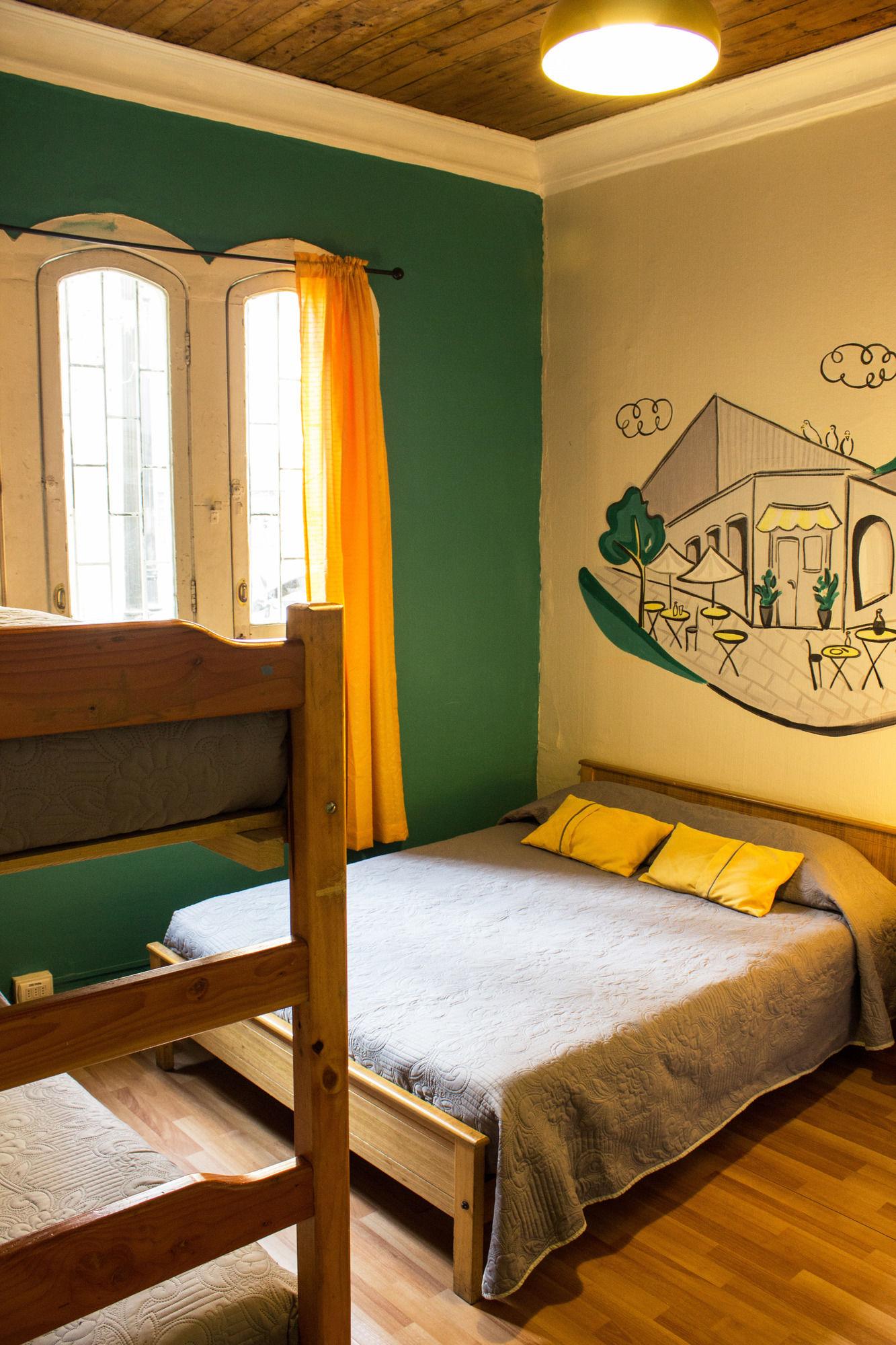 غرفة رباعية بحمام خاص، Forestal Hostal 2/10