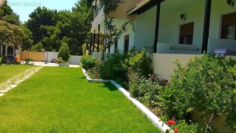 Asteri Studios 28/50