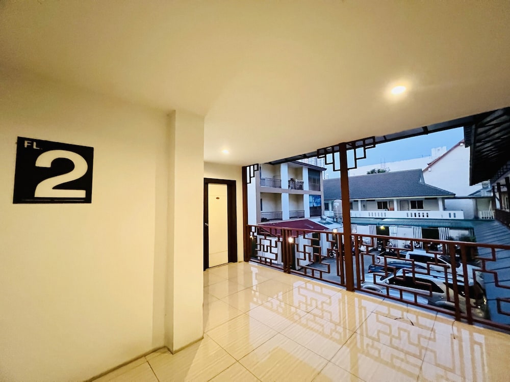 Inn Kham Apartment 28/47