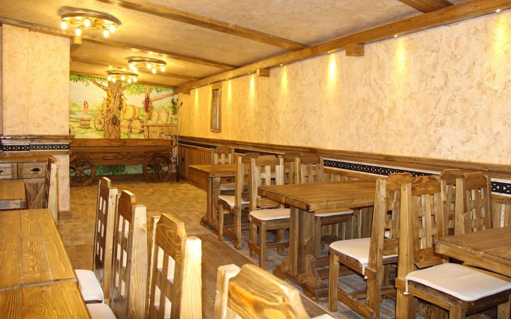 Green Palace 38/49