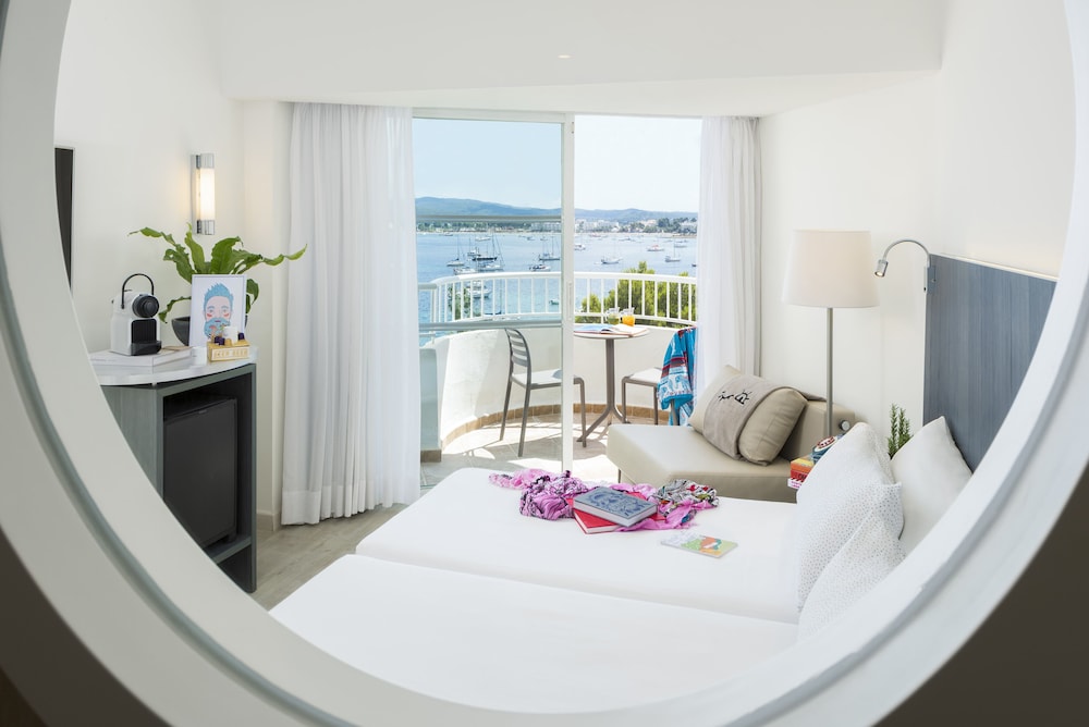 Innside Ibiza 38/64