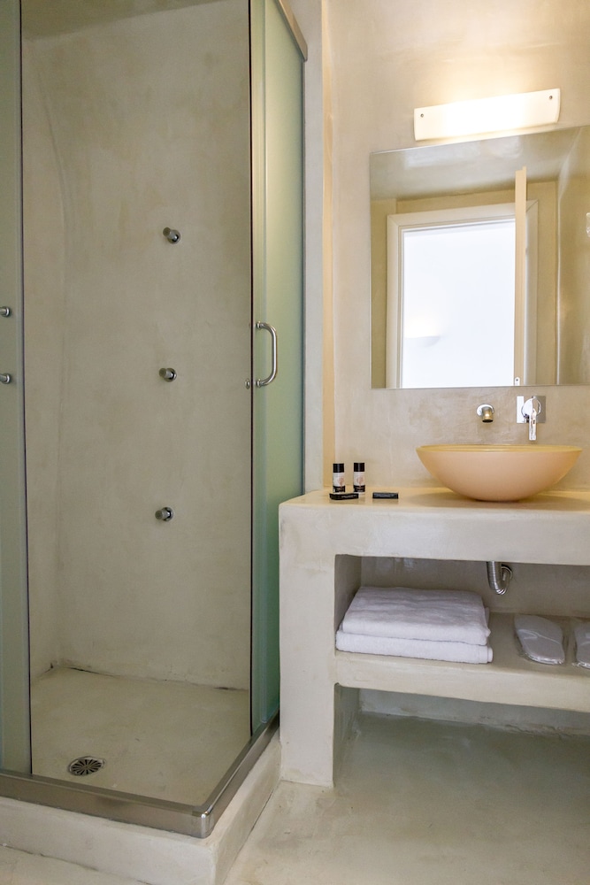 Asma Suites 48/50