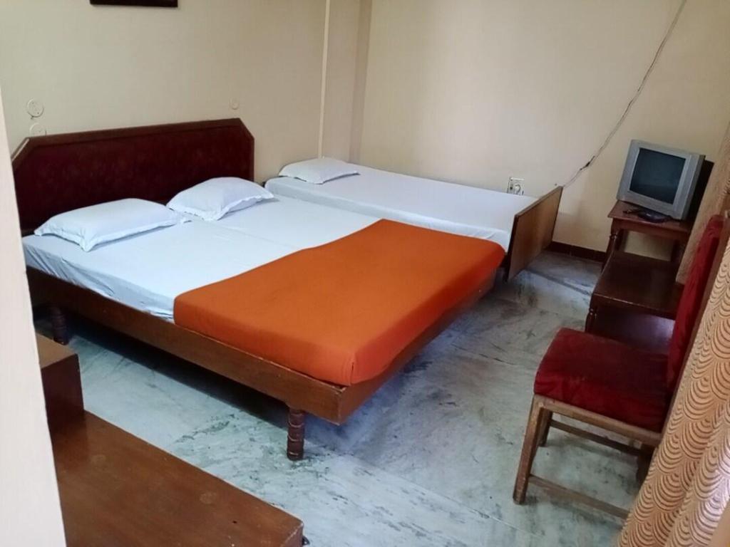 Hotel Soorya International 12/24
