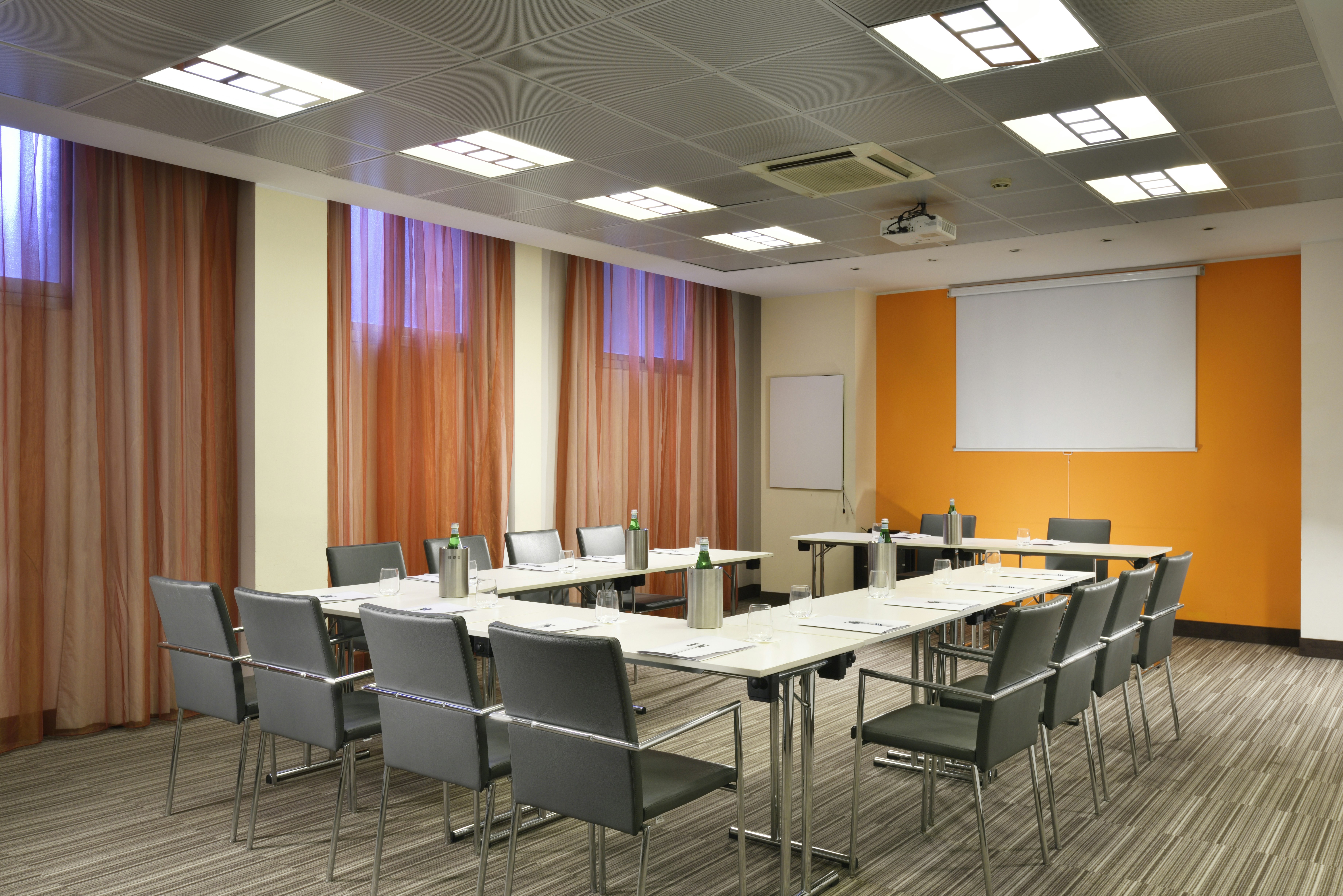 Unahotels Mediterraneo Milano 17/26