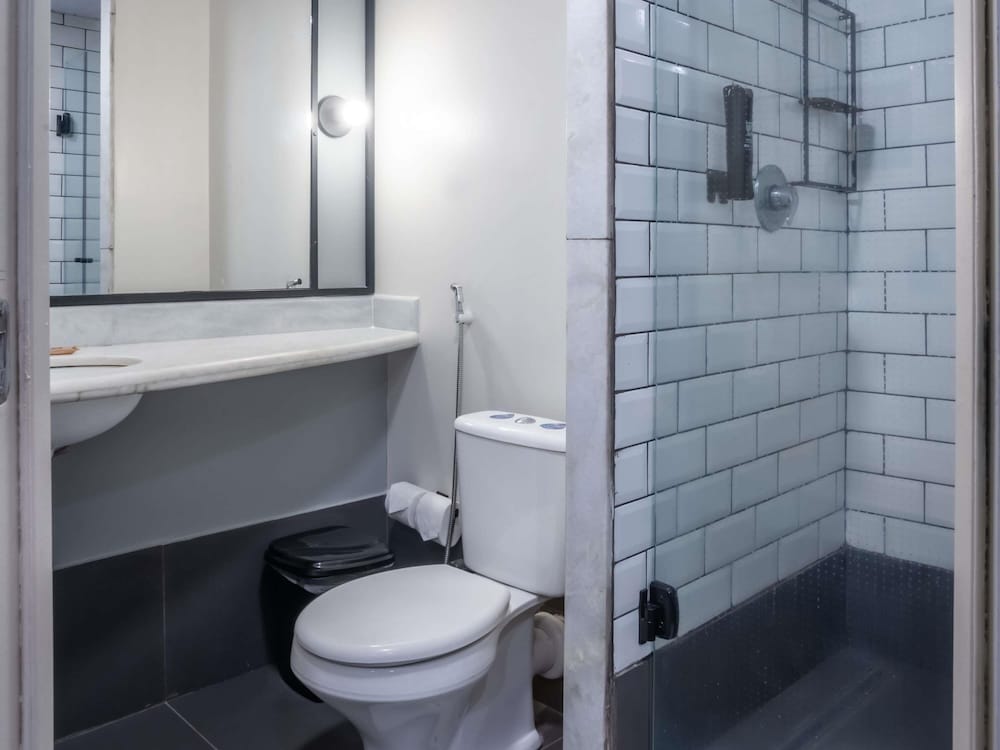 Ibis Sao Luis 62/64