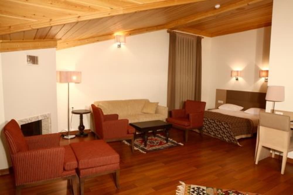Iksir Resort Town Hotel 42/68
