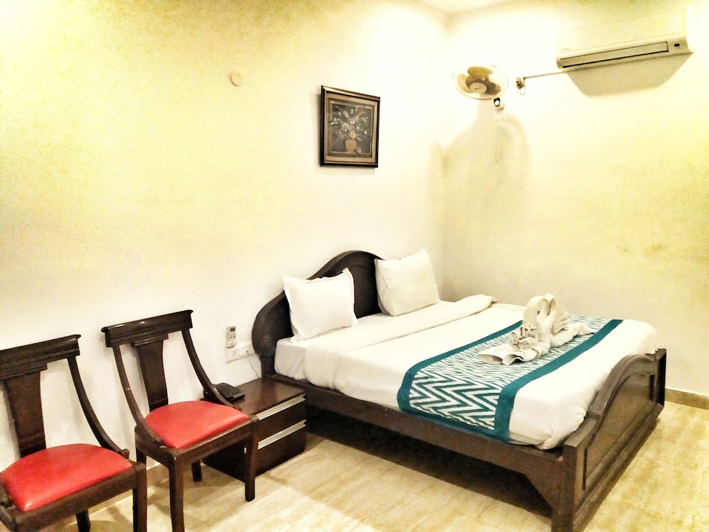Hotel Delhi Aerocity 51/75