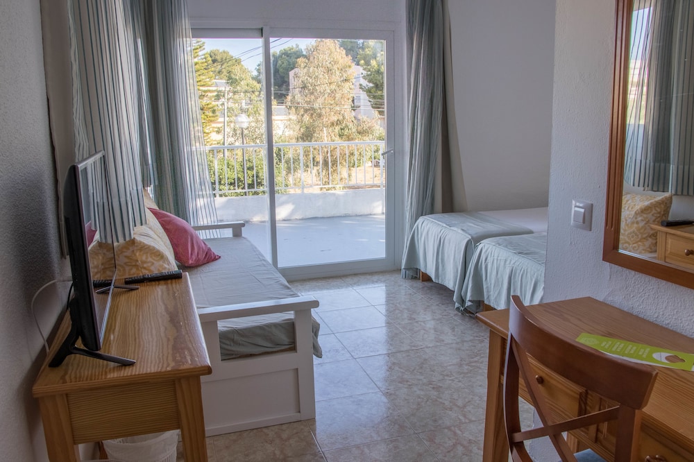 Houm Nets Hotel - Adults Only 50/66