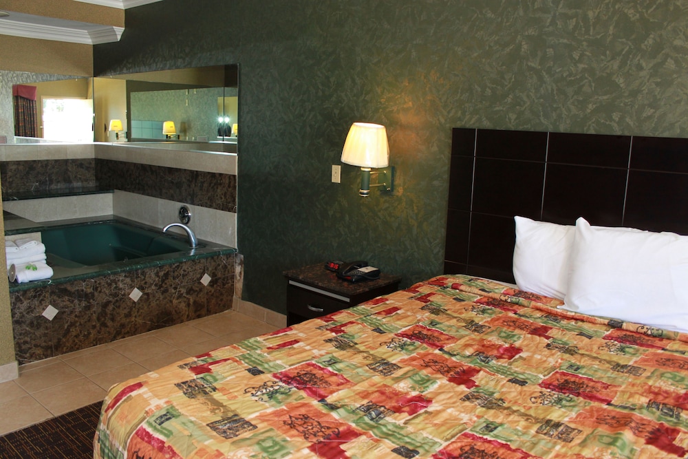 Crystal Inn Suites Spas 17/42