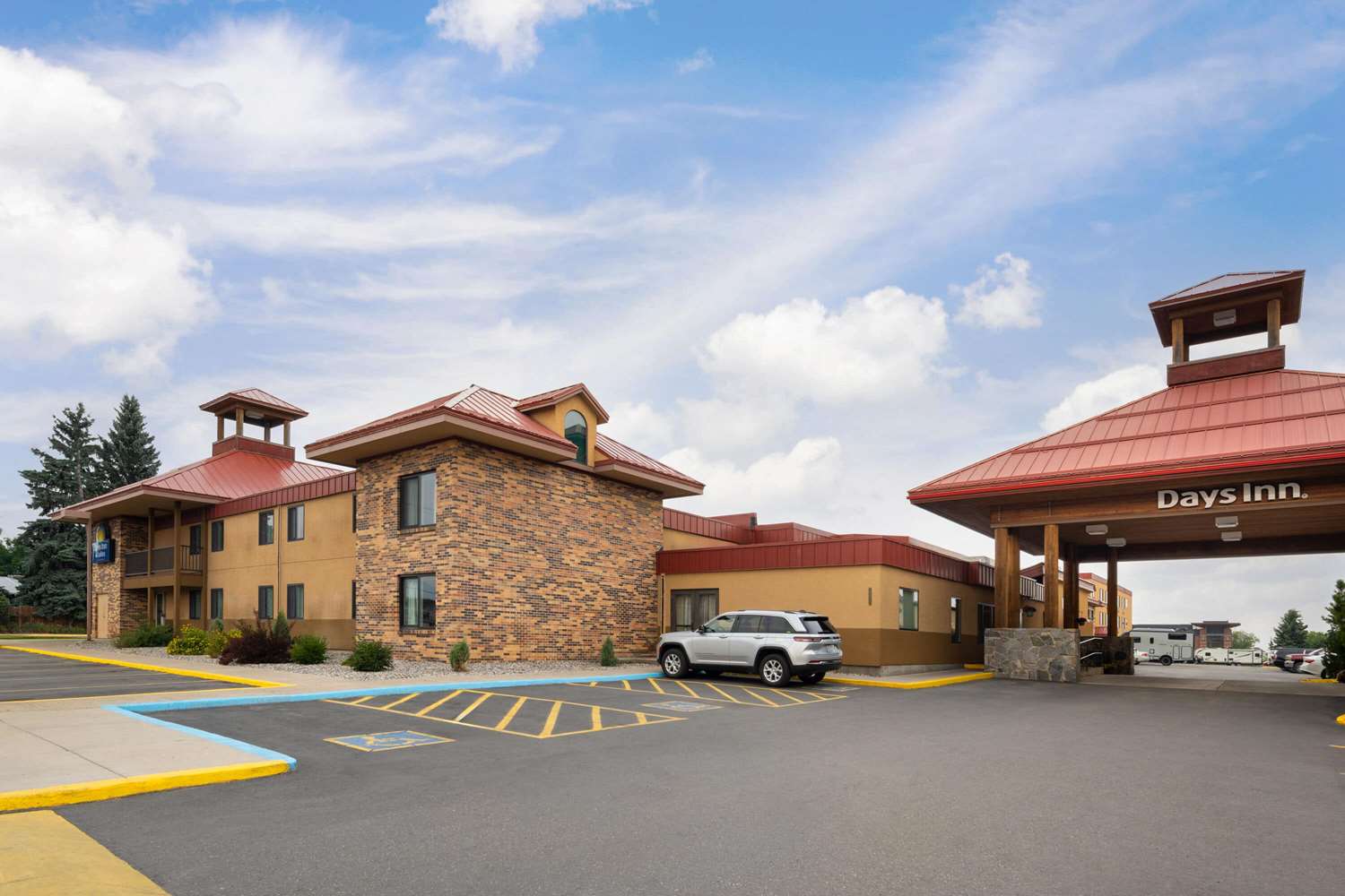 Days Inn & Suites by Wyndham Bozeman 24/29