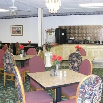 Royal Inn Knoxville Airport Alcoa 6/6