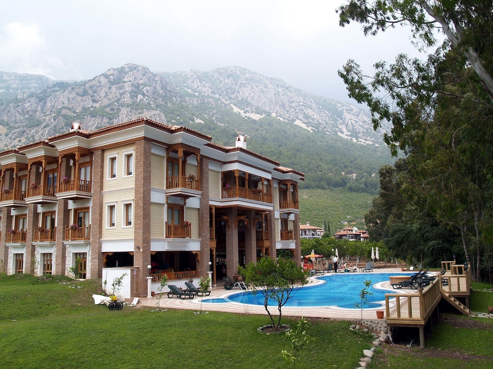 KERME OTTOMAN PALACE 9/68