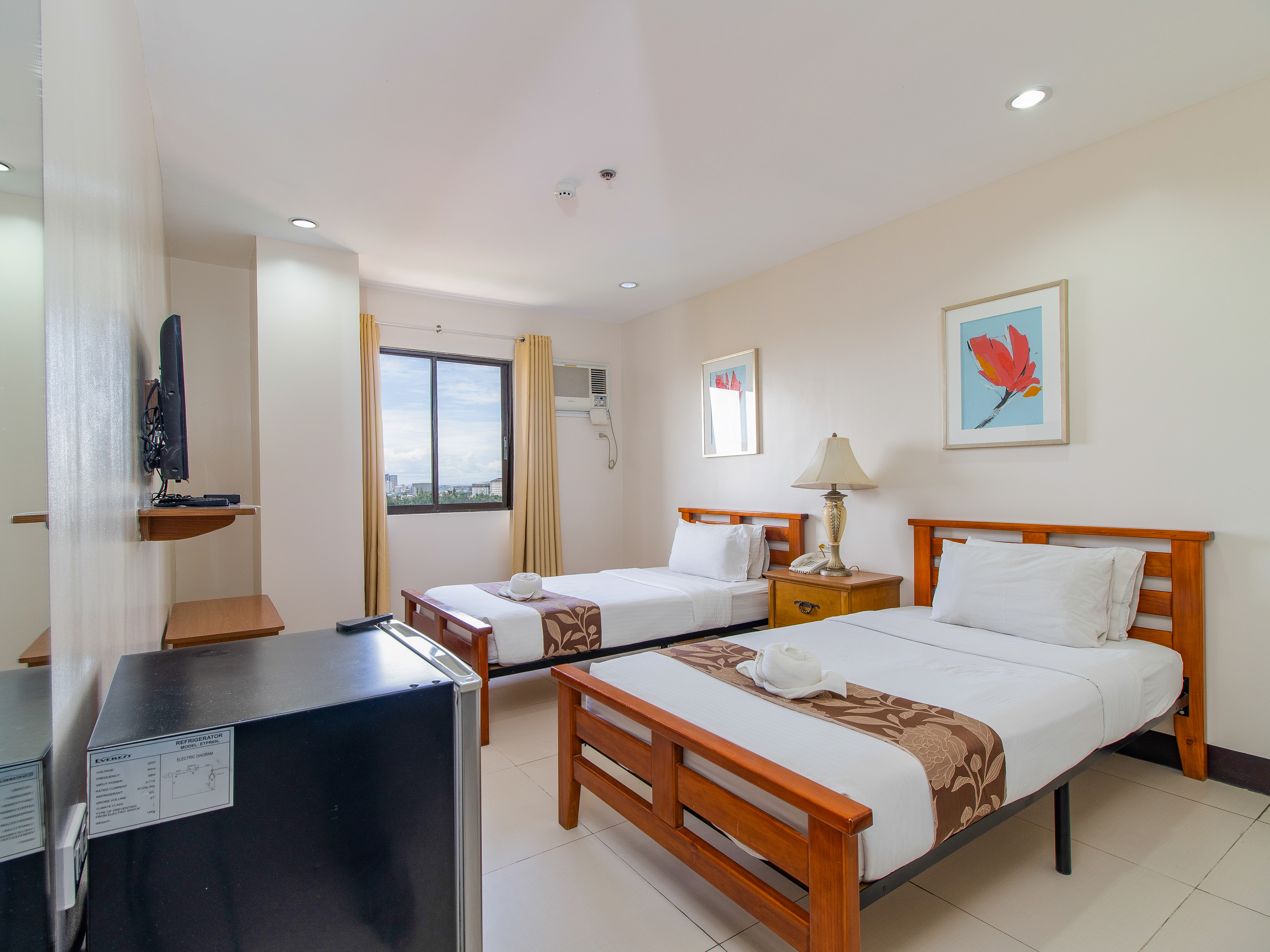 Room, Twin Beds