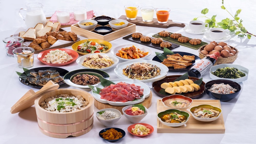 restaurant cafeteria