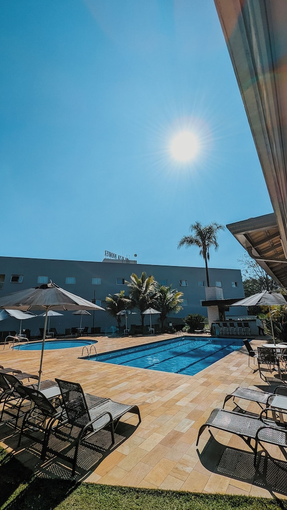 VALINHOS PLAZA HOTEL 68/72
