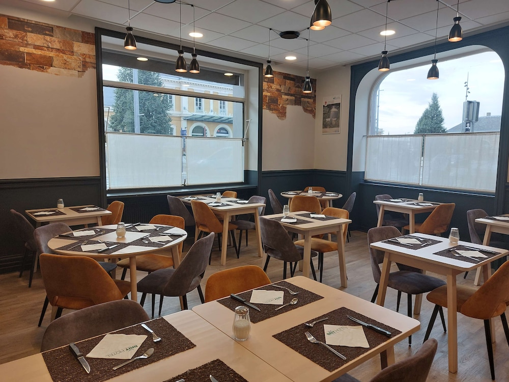 Brit Hotel Confort Roanne Grand Hotel 65/69