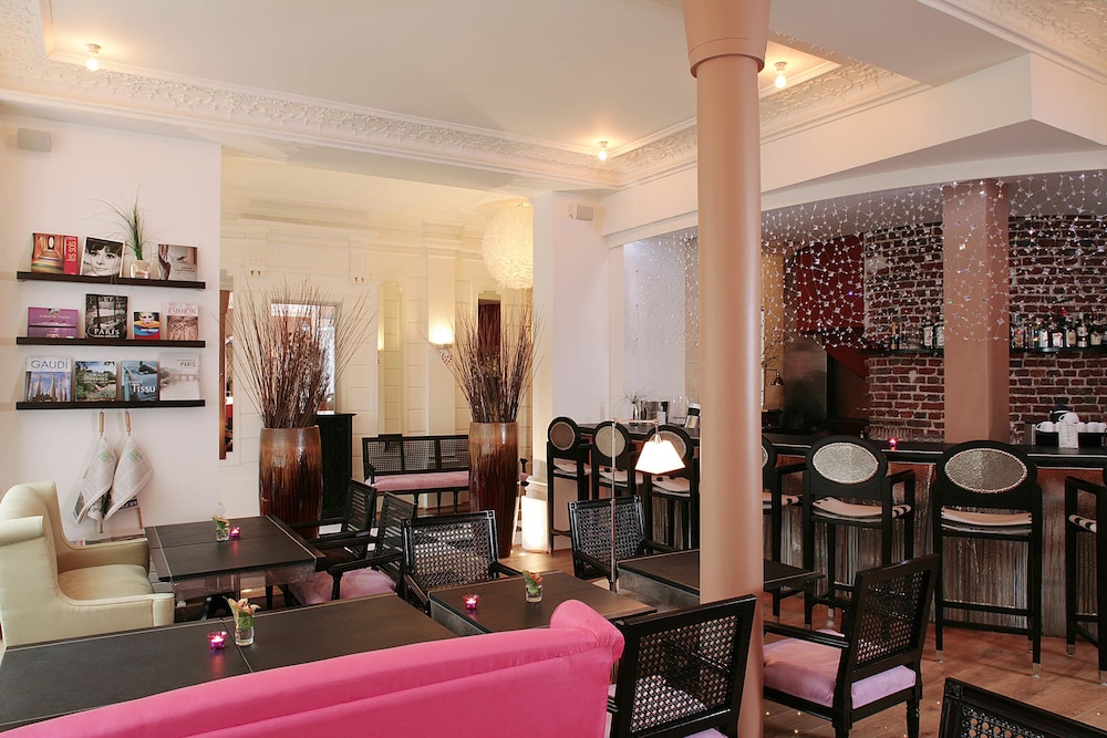 Le 123 Elysees Astotel 38/50