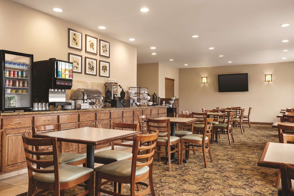 Country Inn Suites By Radisson Forest Lake Mn 33/37