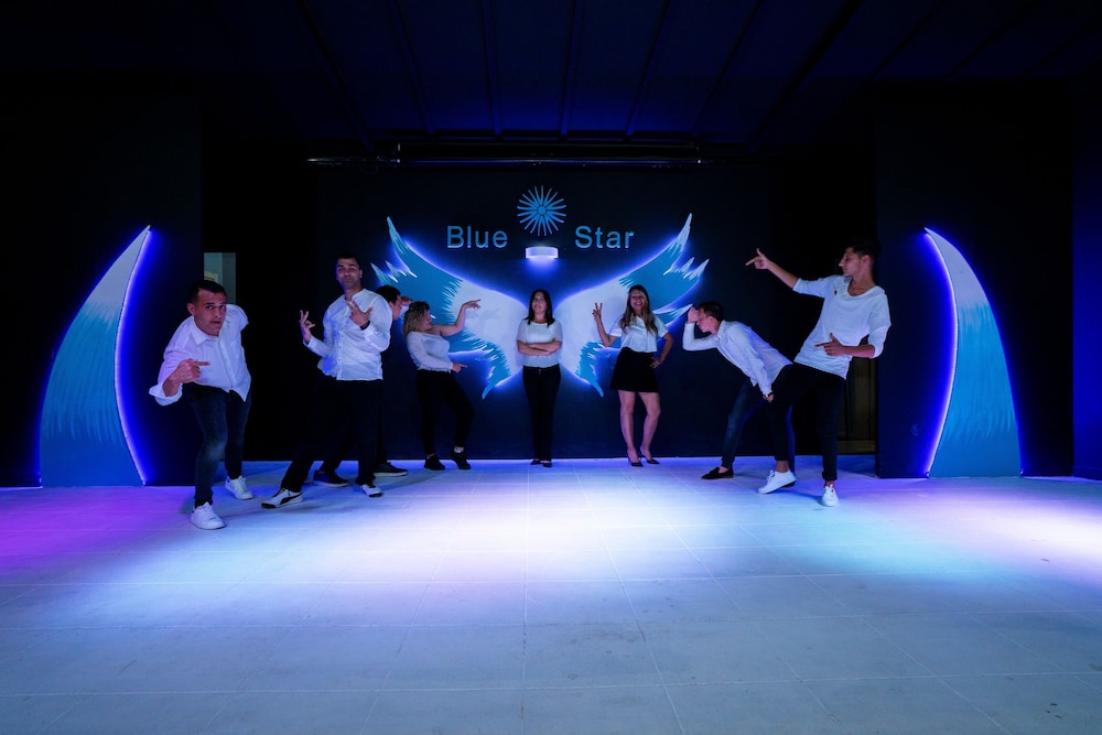 Blue Star Hotel 38/50